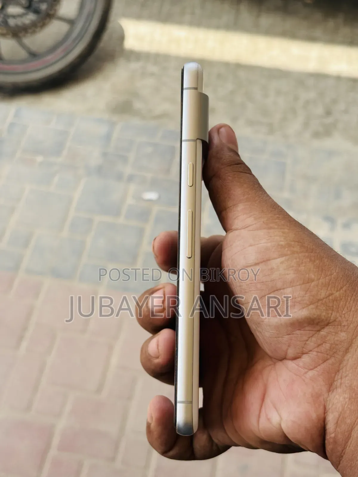 গুগল পিক্সেল ৭ ১২৮ জিবি সাদা