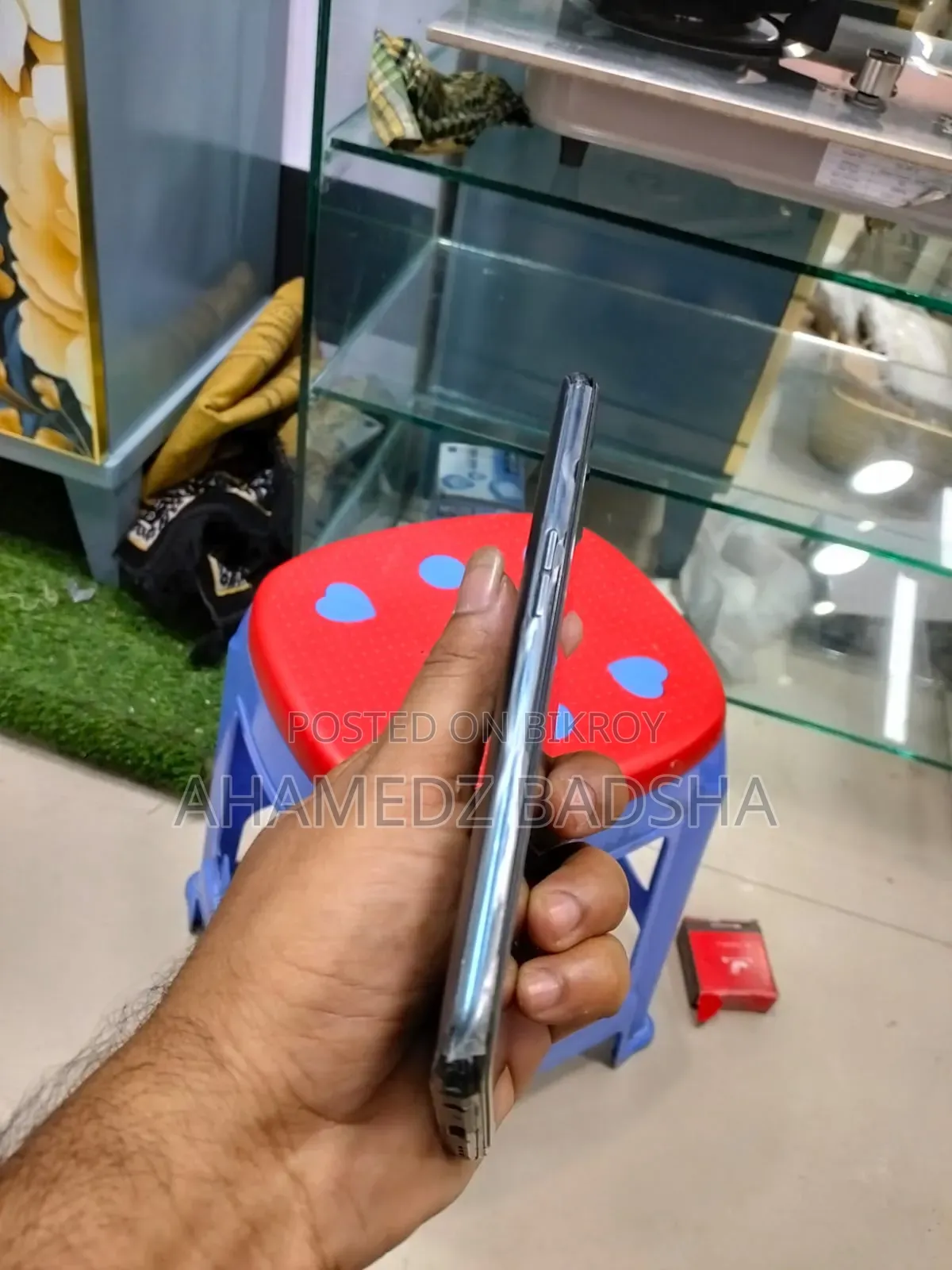 নতুন অপো রেনো ২এফ ১২৮ জিবি ব্লু