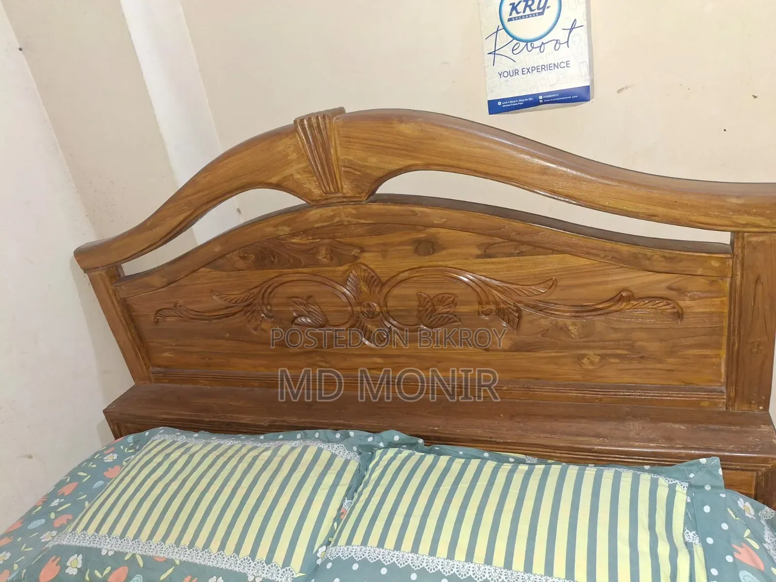 Semi Double Bed