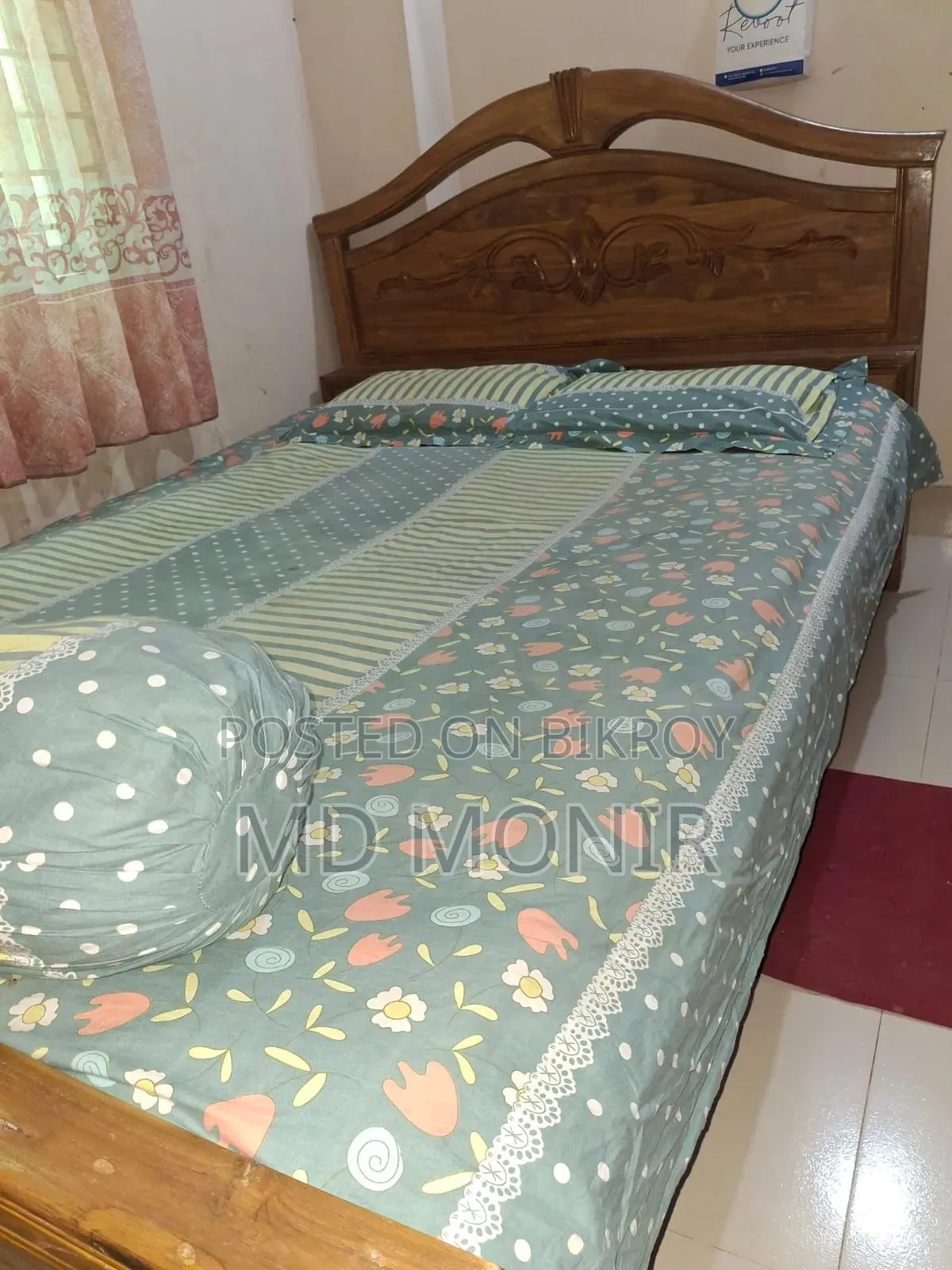 Semi Double Bed