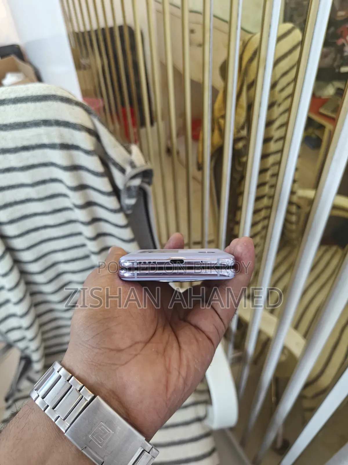 Tecno Phantom v Flip 5G 256 GB Purple