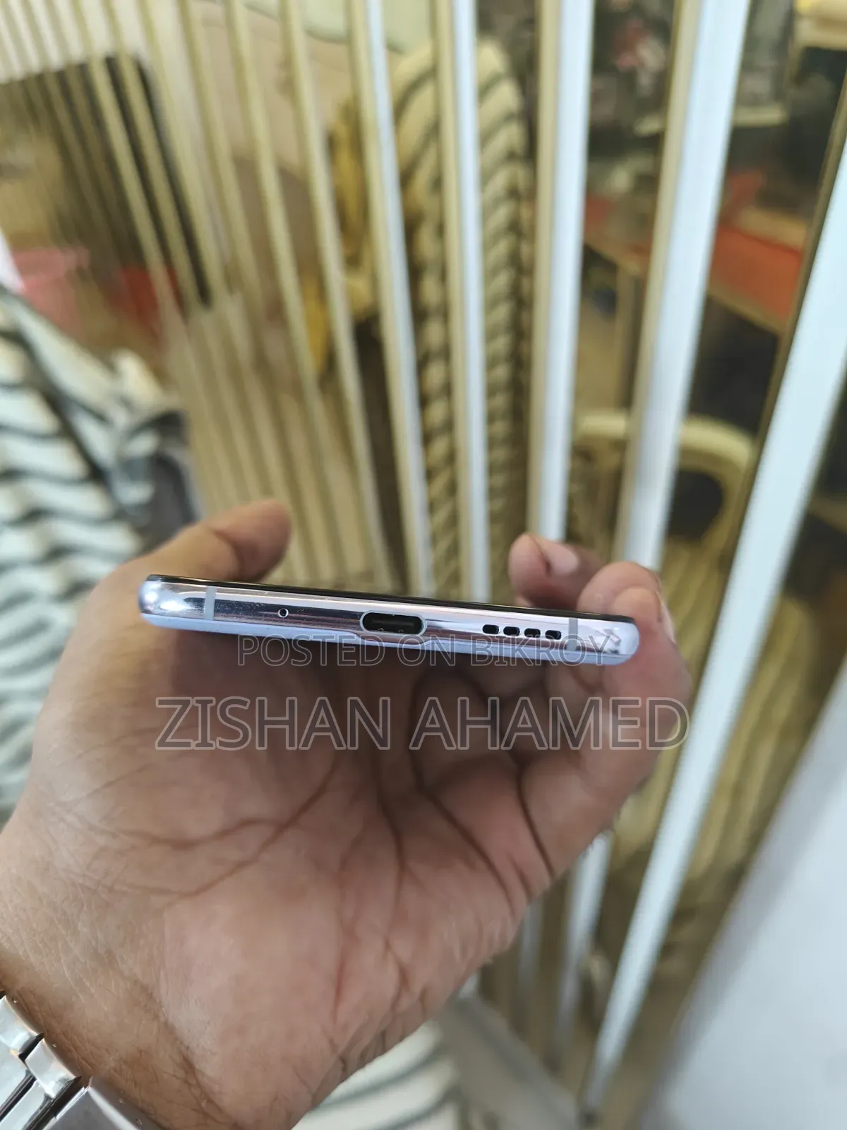 Tecno Phantom v Flip 5G 256 GB Purple