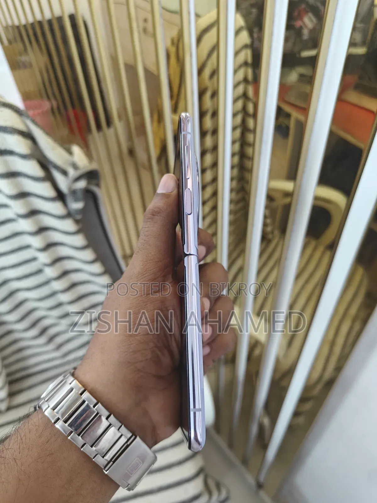 Tecno Phantom v Flip 5G 256 GB Purple