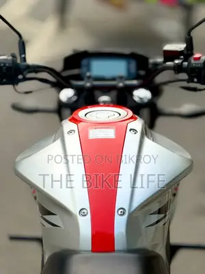 Suzuki Gixxer 2026 Orange