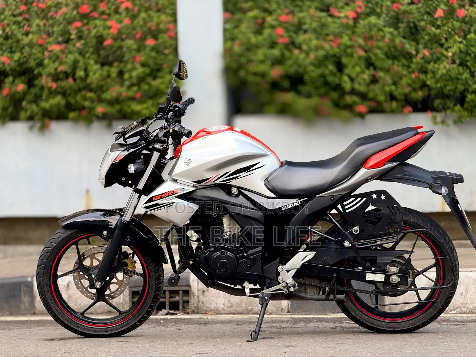 Suzuki Gixxer 2026 Orange