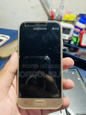 Samsung Galaxy J1 4G 4 GB Gold