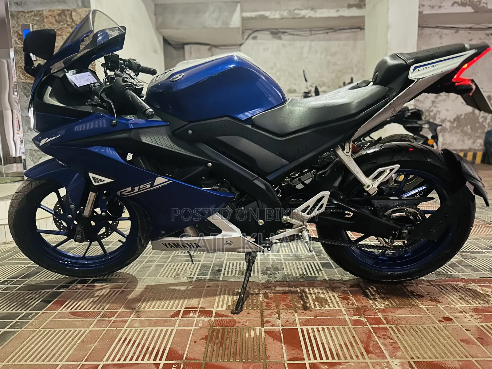 Yamaha R15 V3 2017 Blue
