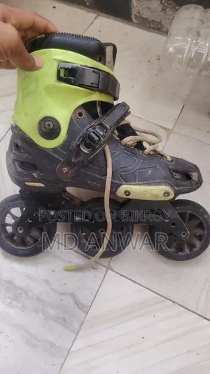 স্কেটিং জুতো