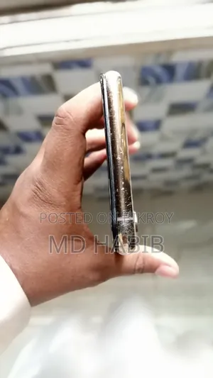 অ্যাপল আইফোন এক্সএস ম্যাক্স ৬৪ জিবি গোল্ড