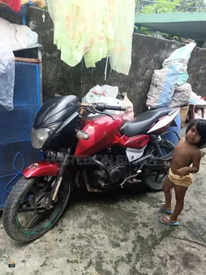 Bajaj Pulsar 150 2020 Red