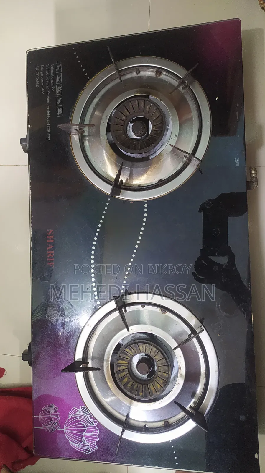 Cylinder gas stove.