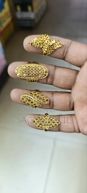 Citygold Churi, chain, finger-Rings, Earrings Bracelet All Jewelry Item.