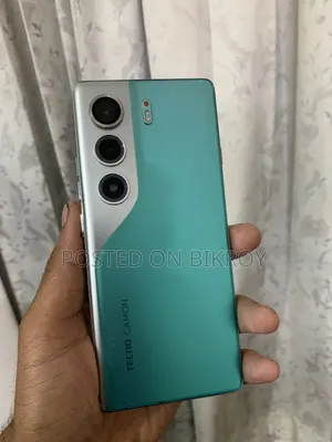 Tecno Camon 40 256 GB Blue