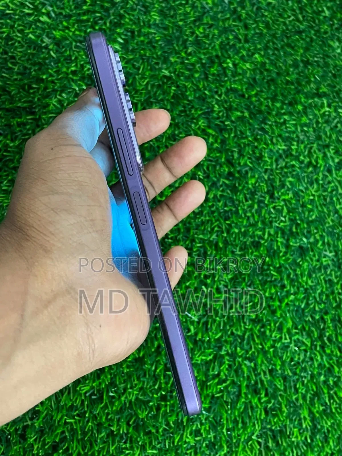 Vivo T4x 128 GB Purple
