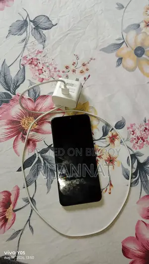 স্যামসাং গ্যালাক্সি এ১৩ ৩২ জিবি কালো