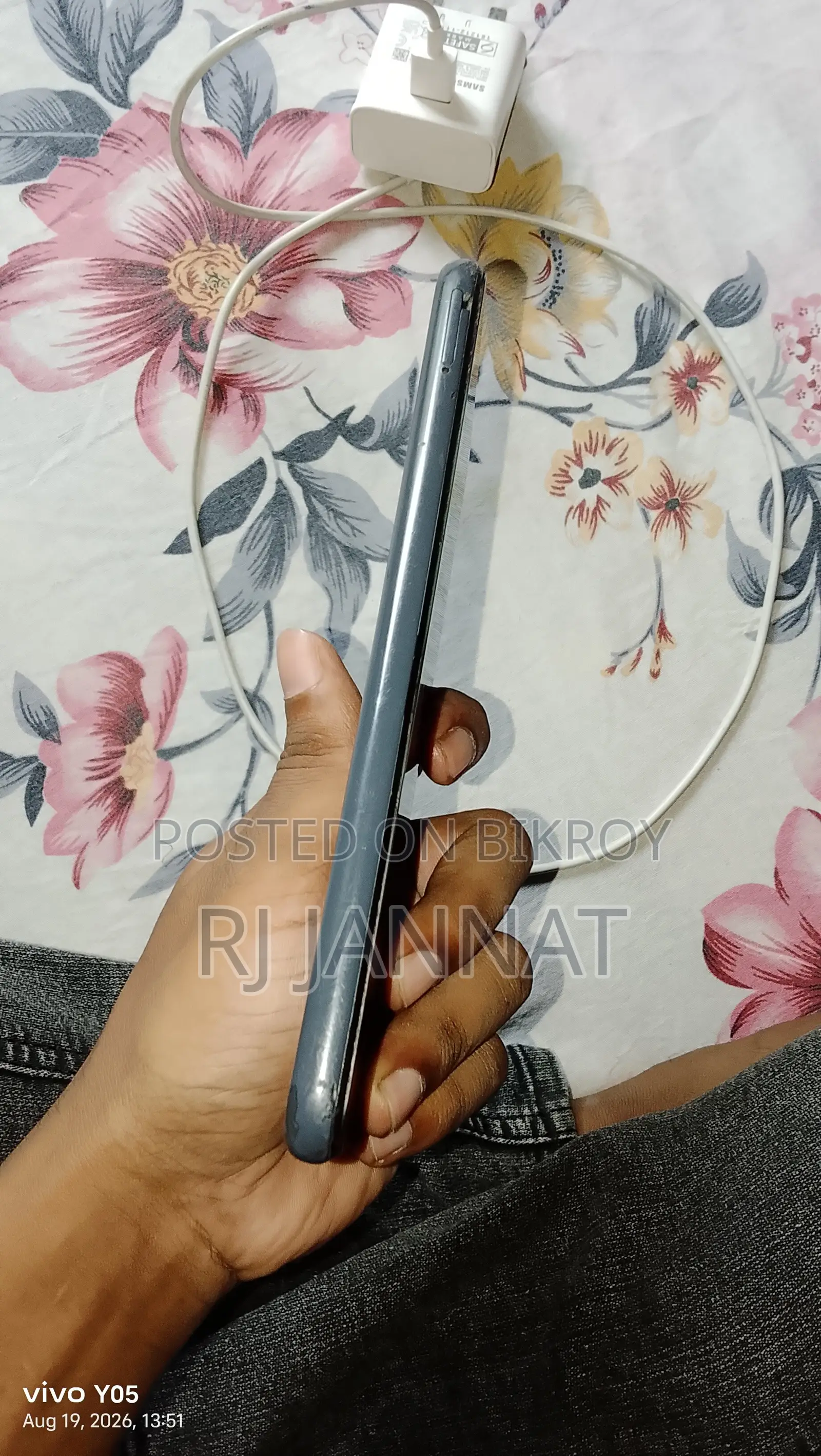 স্যামসাং গ্যালাক্সি এ১৩ ৩২ জিবি কালো
