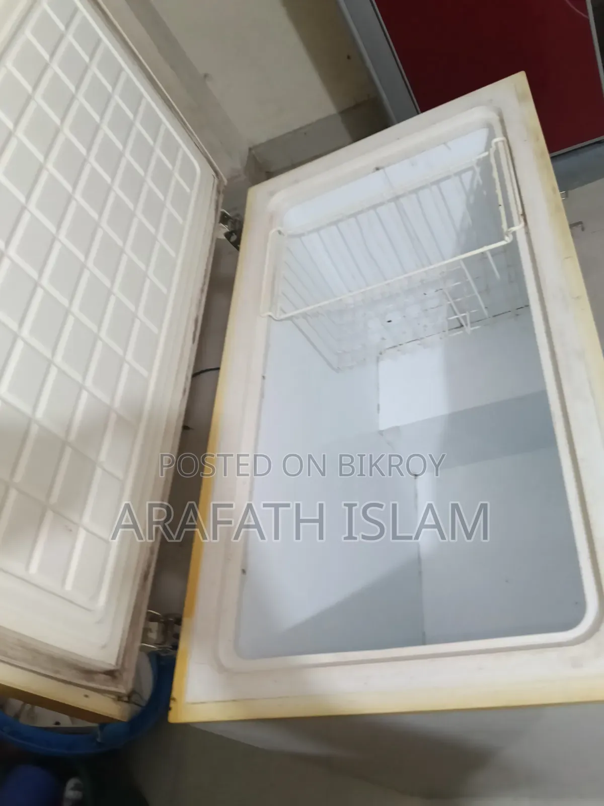 Singer Butterfly Deep Freezer 205 Litres for Sale