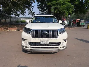 Land Cruiser Prado 2021 Model Car Rent