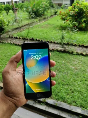 Apple iPhone 8 64 GB Black