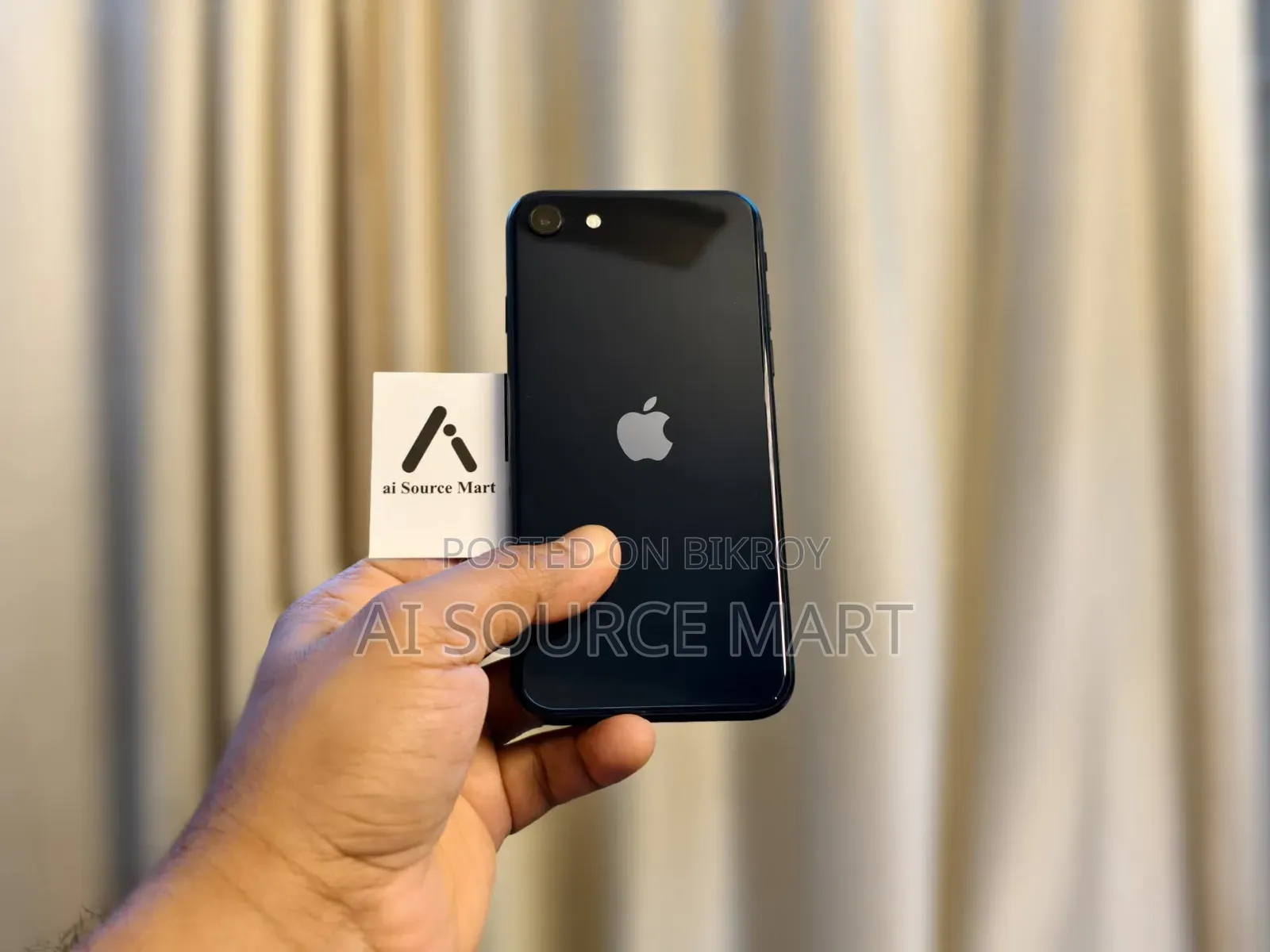 Apple iPhone SE (2022) 64 GB Black