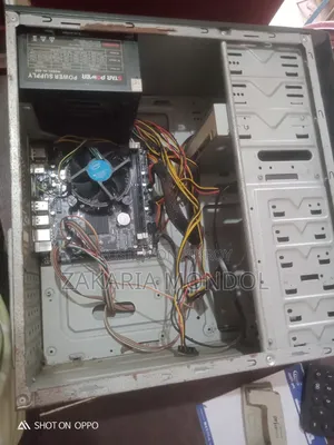 Desktop Computer 2GB Intel Core i3 SSD 128GB