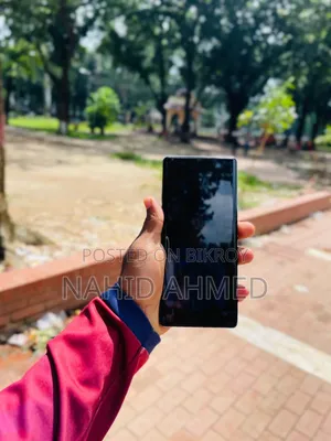 টেকনো ক্যামন ৪০ ২৫৬ জিবি সিলভার