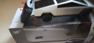 Tesla Cybar Truck