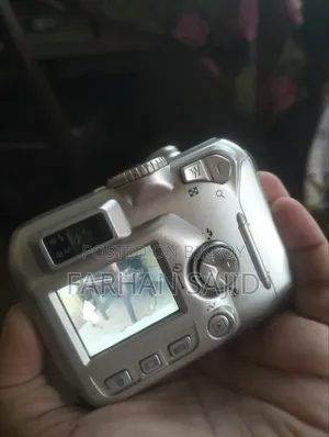 Nikon Coolpix 3100