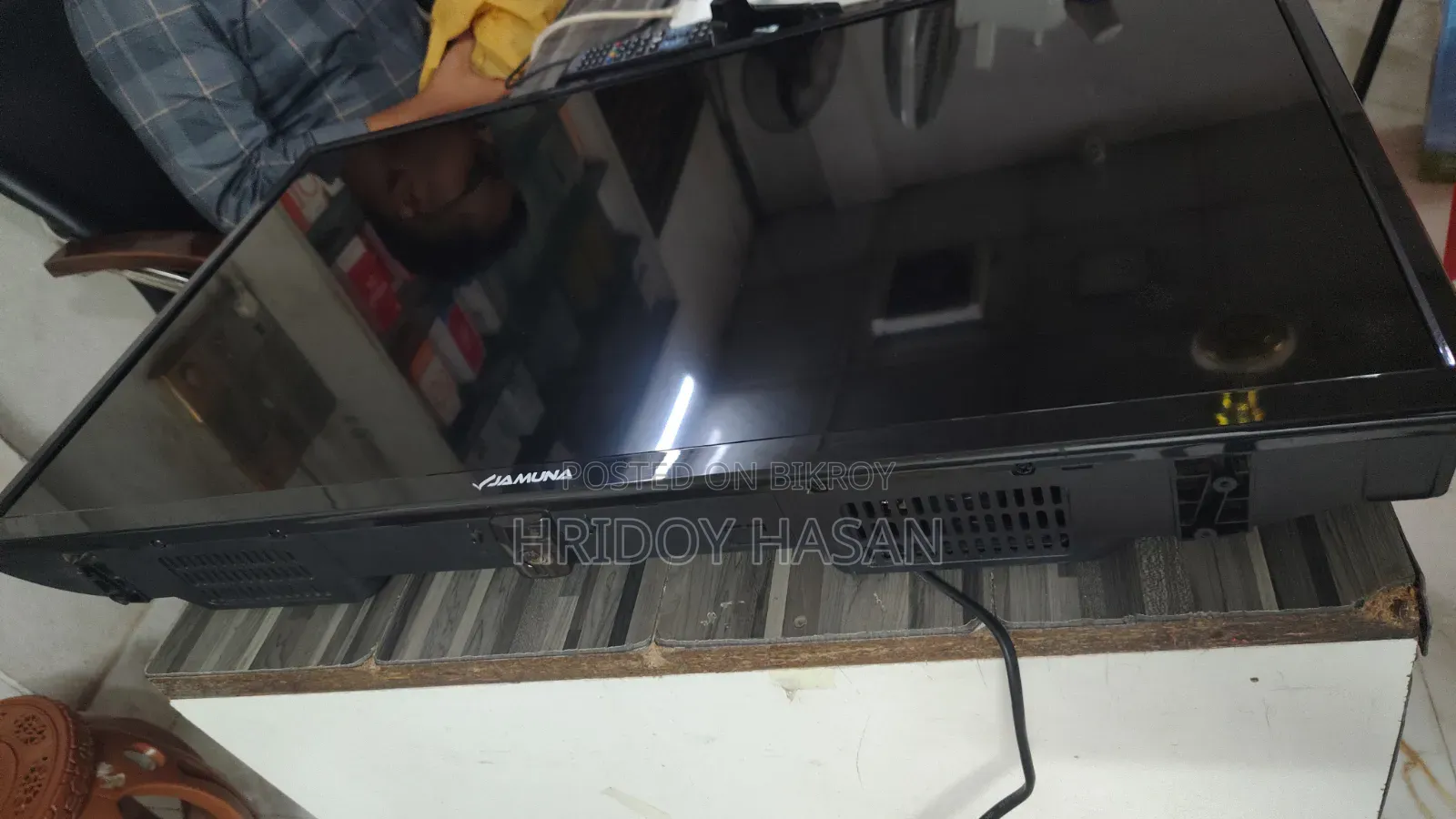 I sold it on installment, but they cannot pay the installment, so I am selling it.