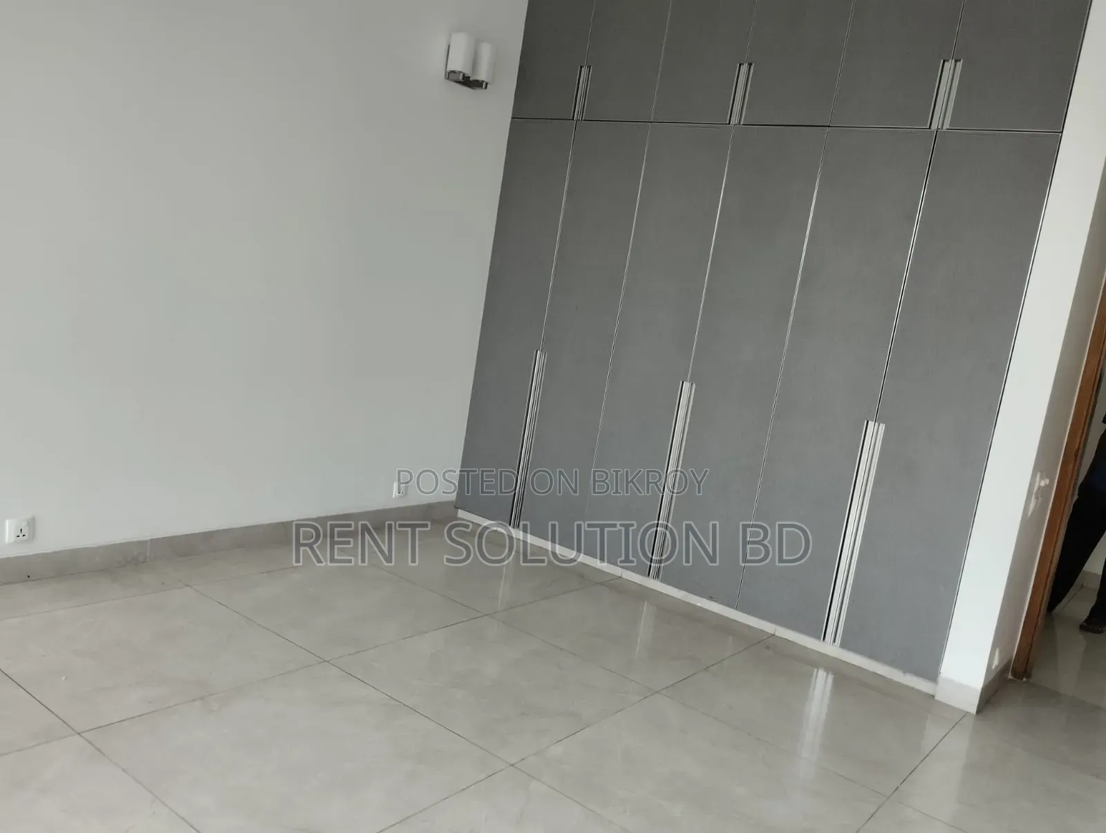 4 Bedroom Apartment in Gulshan for Rent