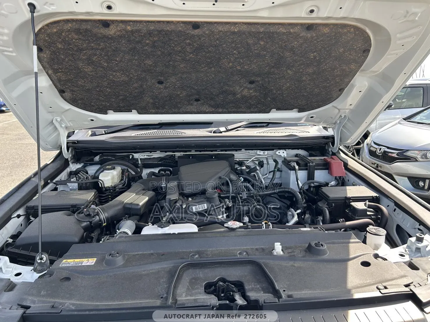 Toyota Land Cruiser Prado 2024 Pearl