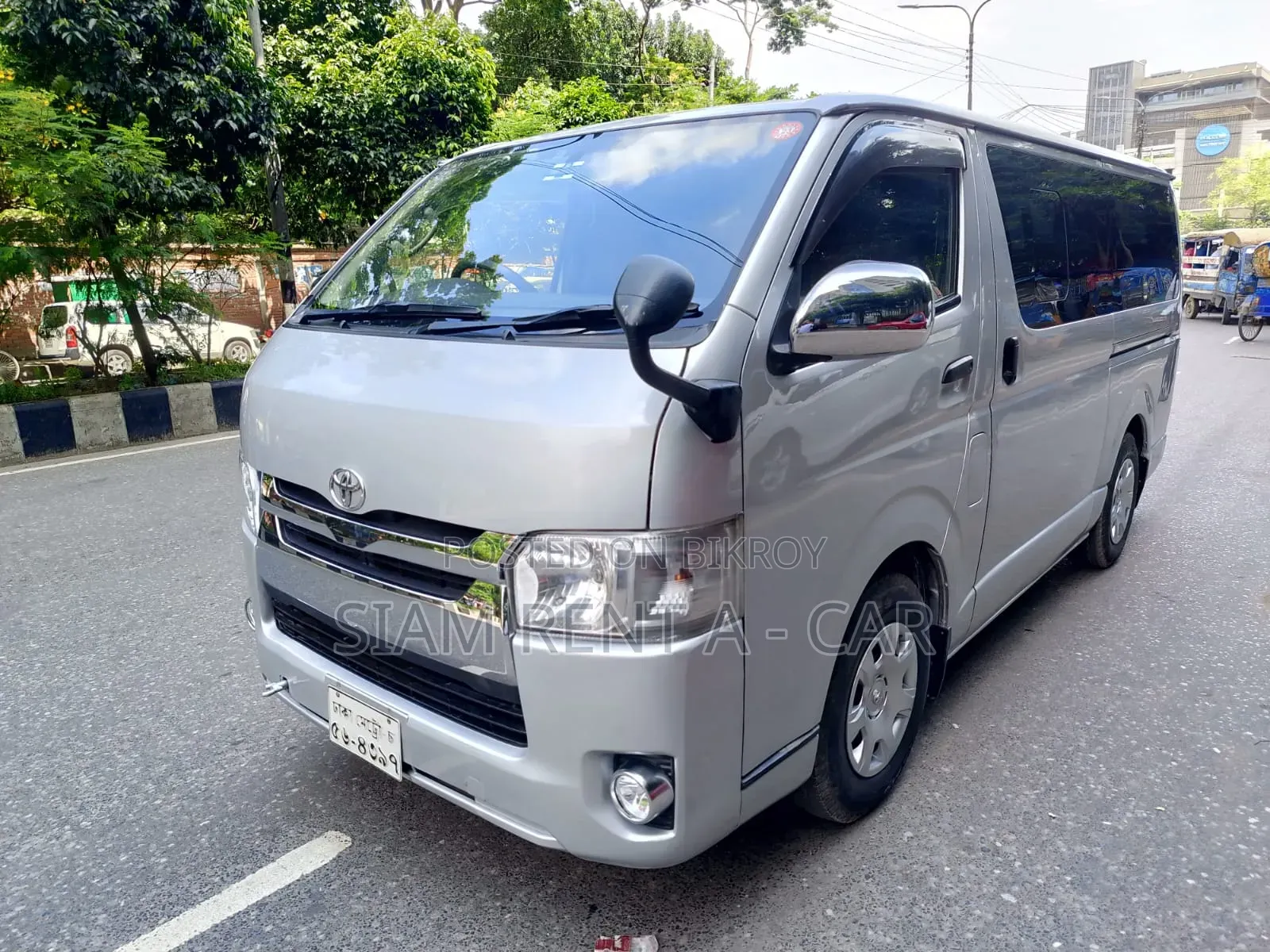 Hiace 2018 Car Rent