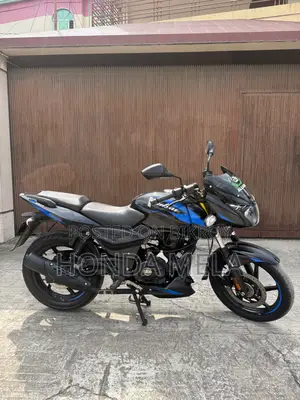Bajaj Pulsar 150 2023 Black