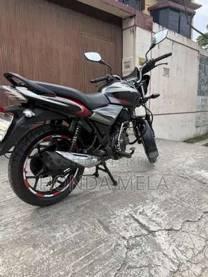 Bajaj Discover 125 2020 Black