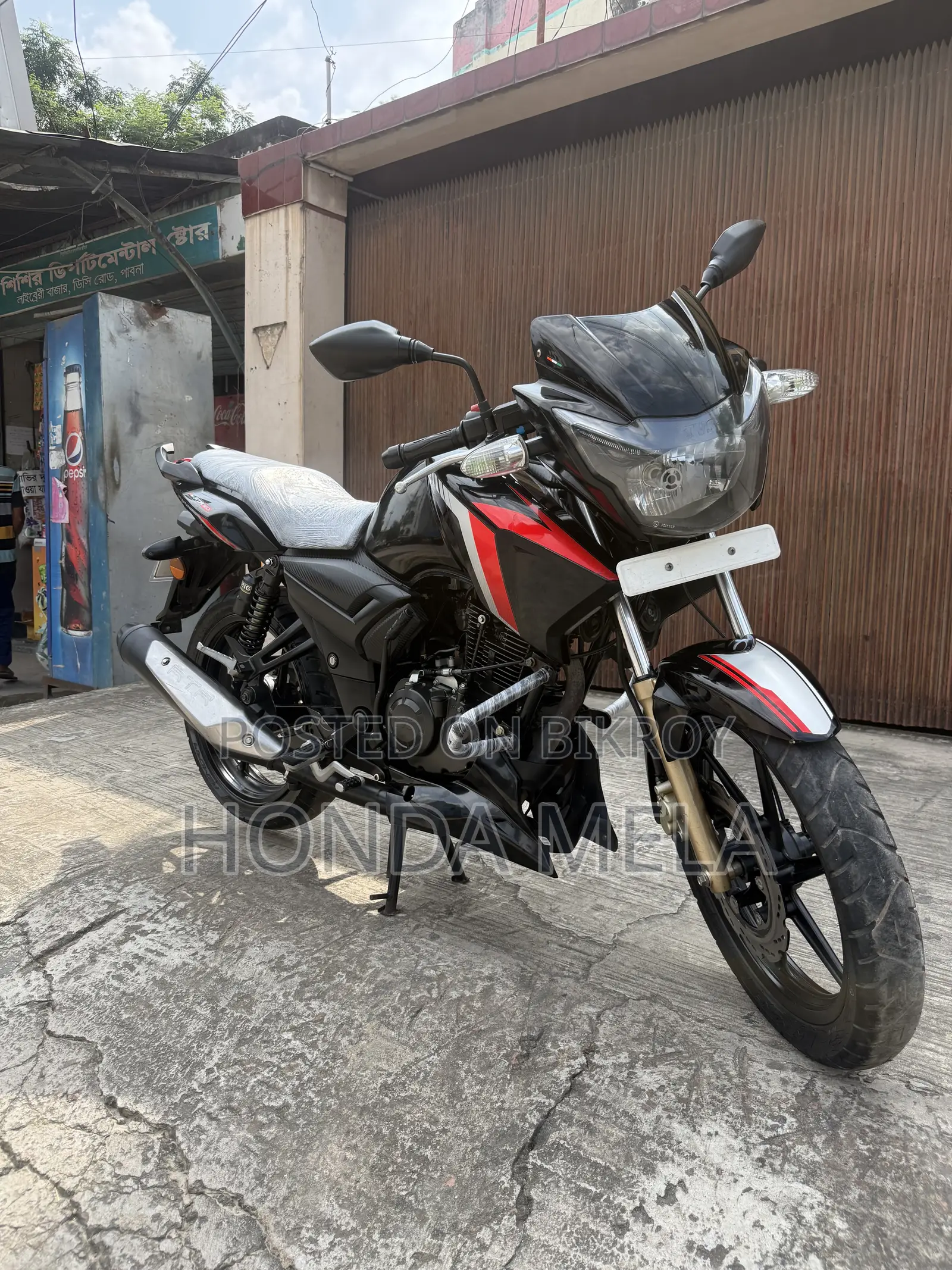 TVS Apache RTR 160 2V 2022 Black