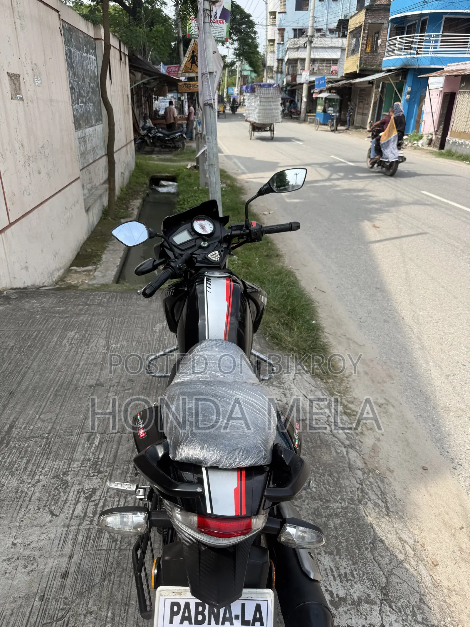 TVS Apache RTR 160 2V 2022 Black