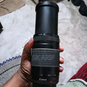 Zoom Lens Camera