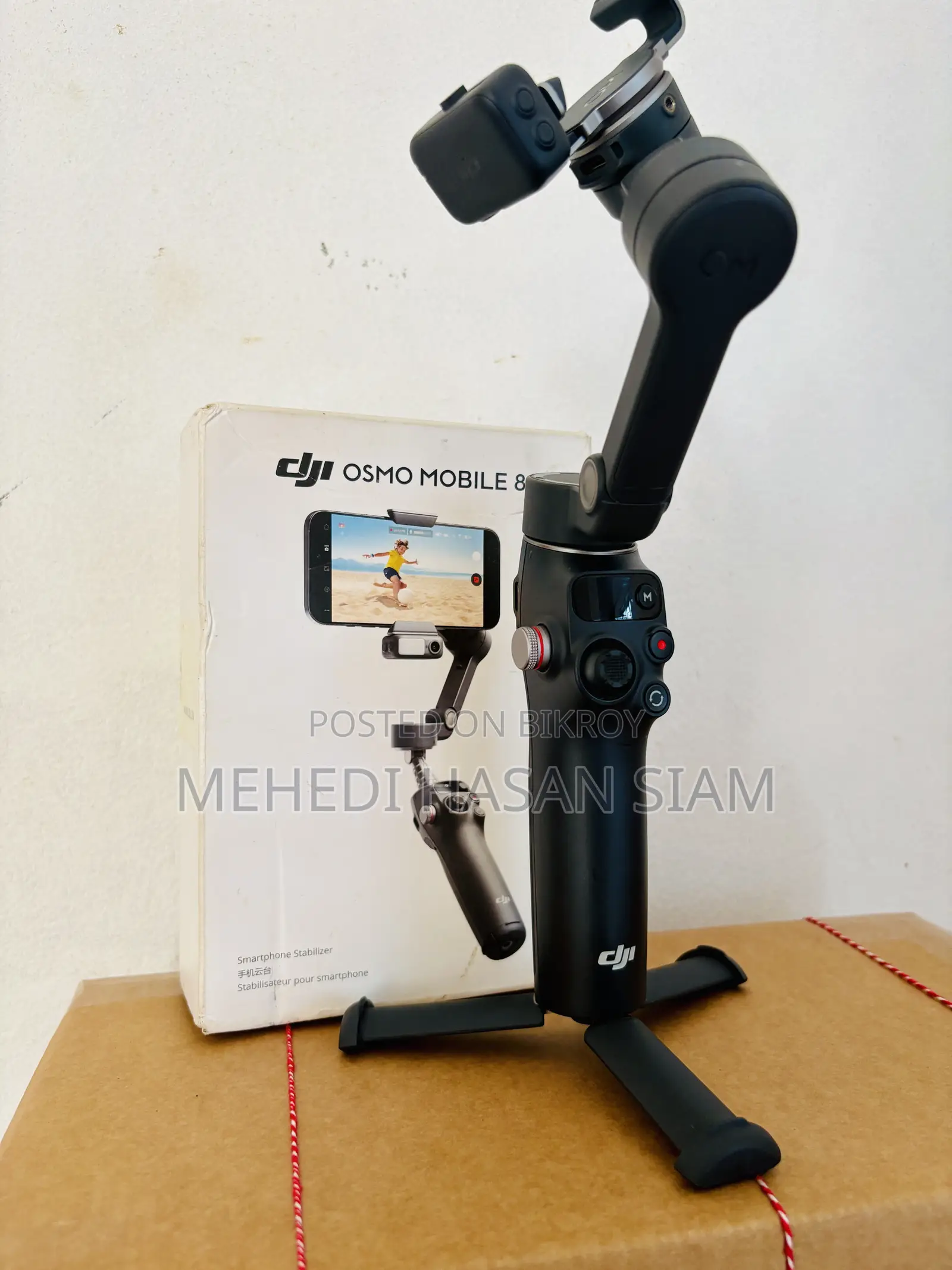 Dji Osmo Mobile 8 (Like Brand New)
