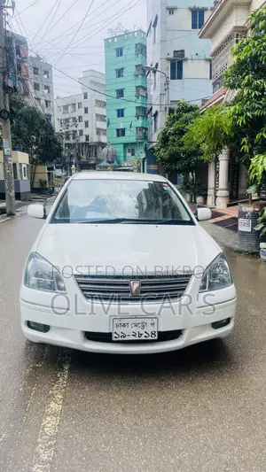 টয়োটা প্রিমিও ২০০৫ হোয়াইট