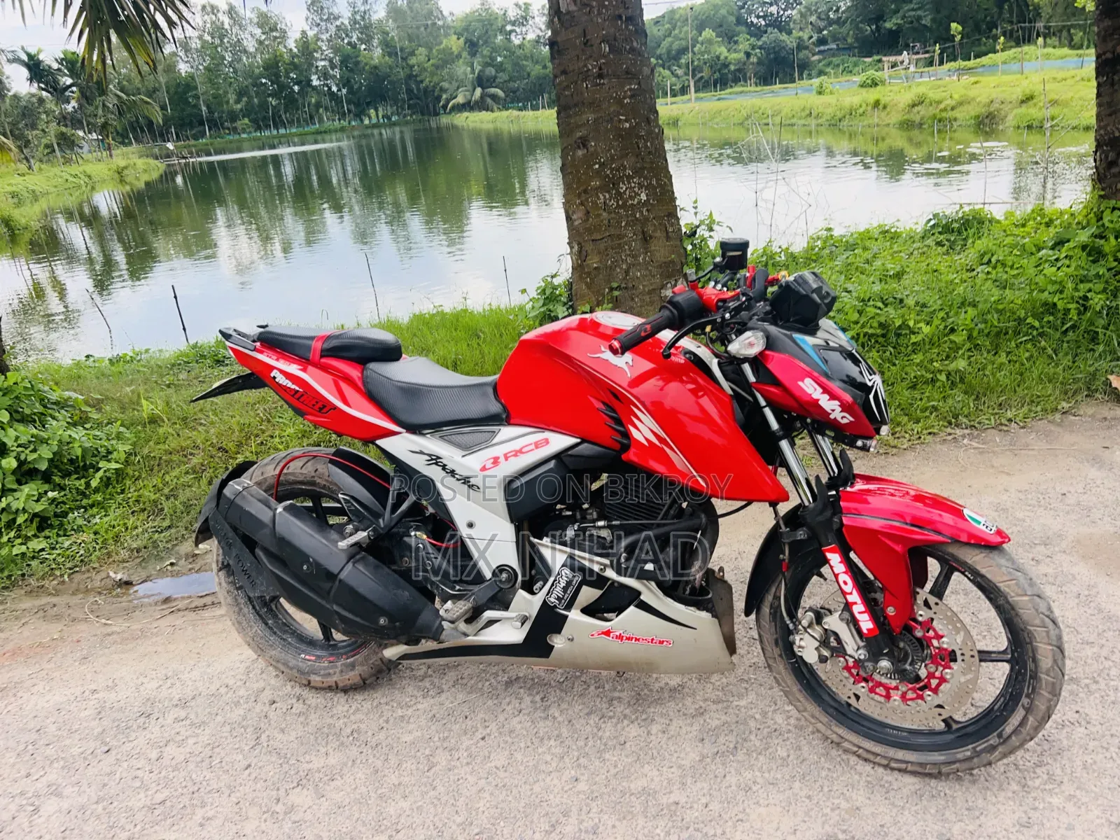 TVS Apache RTR 160 2V ABS 2021 Red