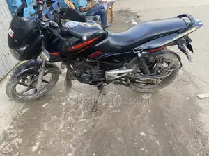 Bajaj Pulsar 150 2010 Black