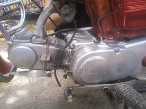 Honda 1985 Red