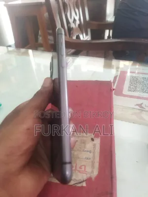 অ্যাপল আইফোন ১১ ১২৮ জিবি ব্ল্যাক