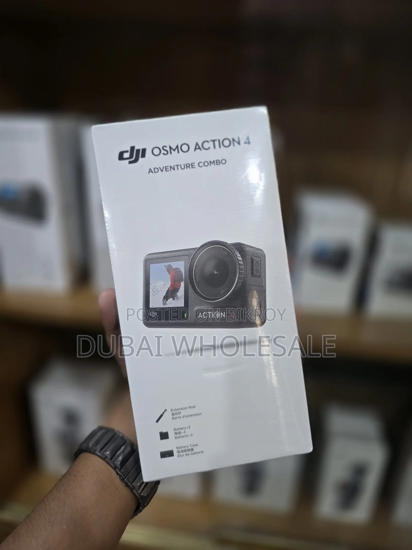 DJI Osmo Action 4 Adventure Combo