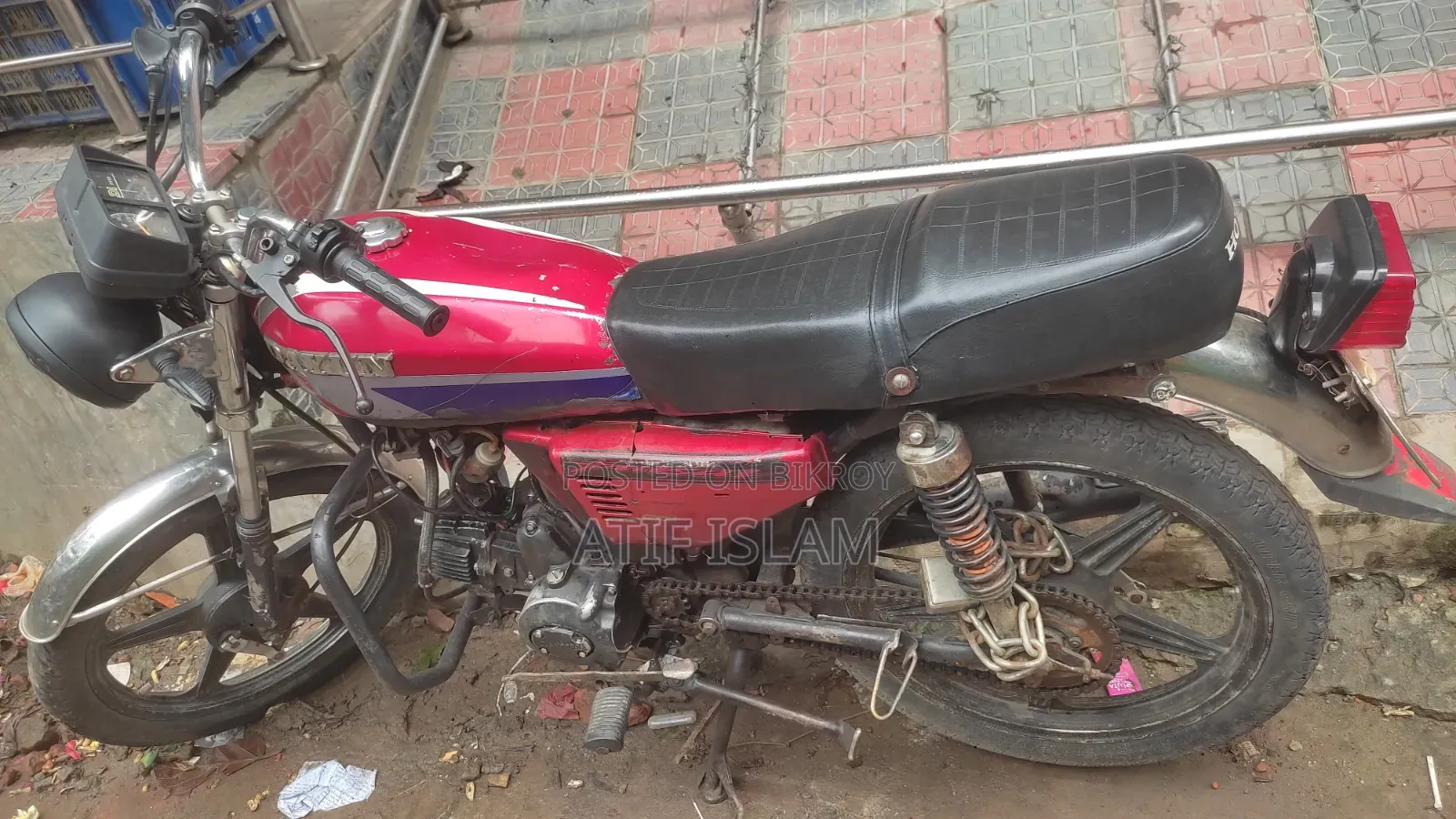 Honda 1996 Red