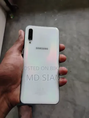 Samsung Galaxy A50 128 GB White