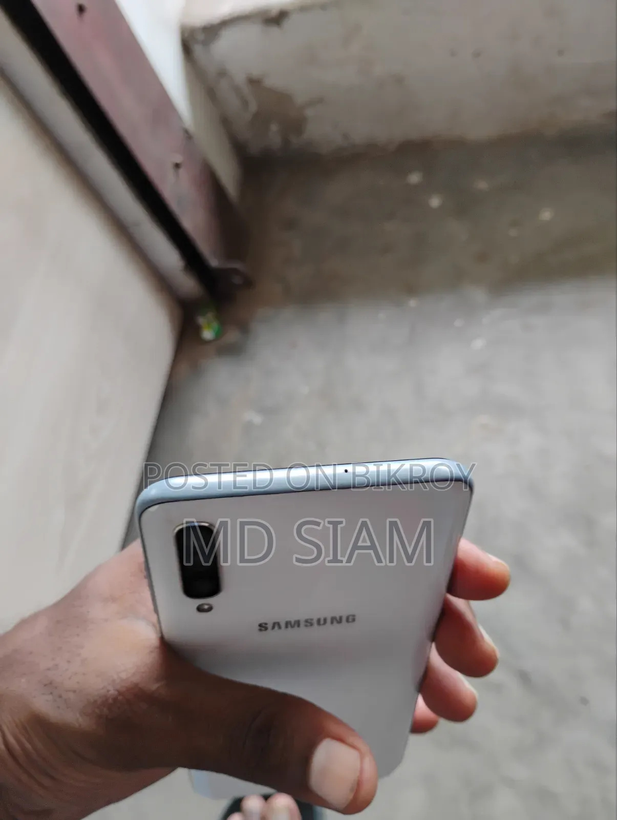 Samsung Galaxy A50 128 GB White