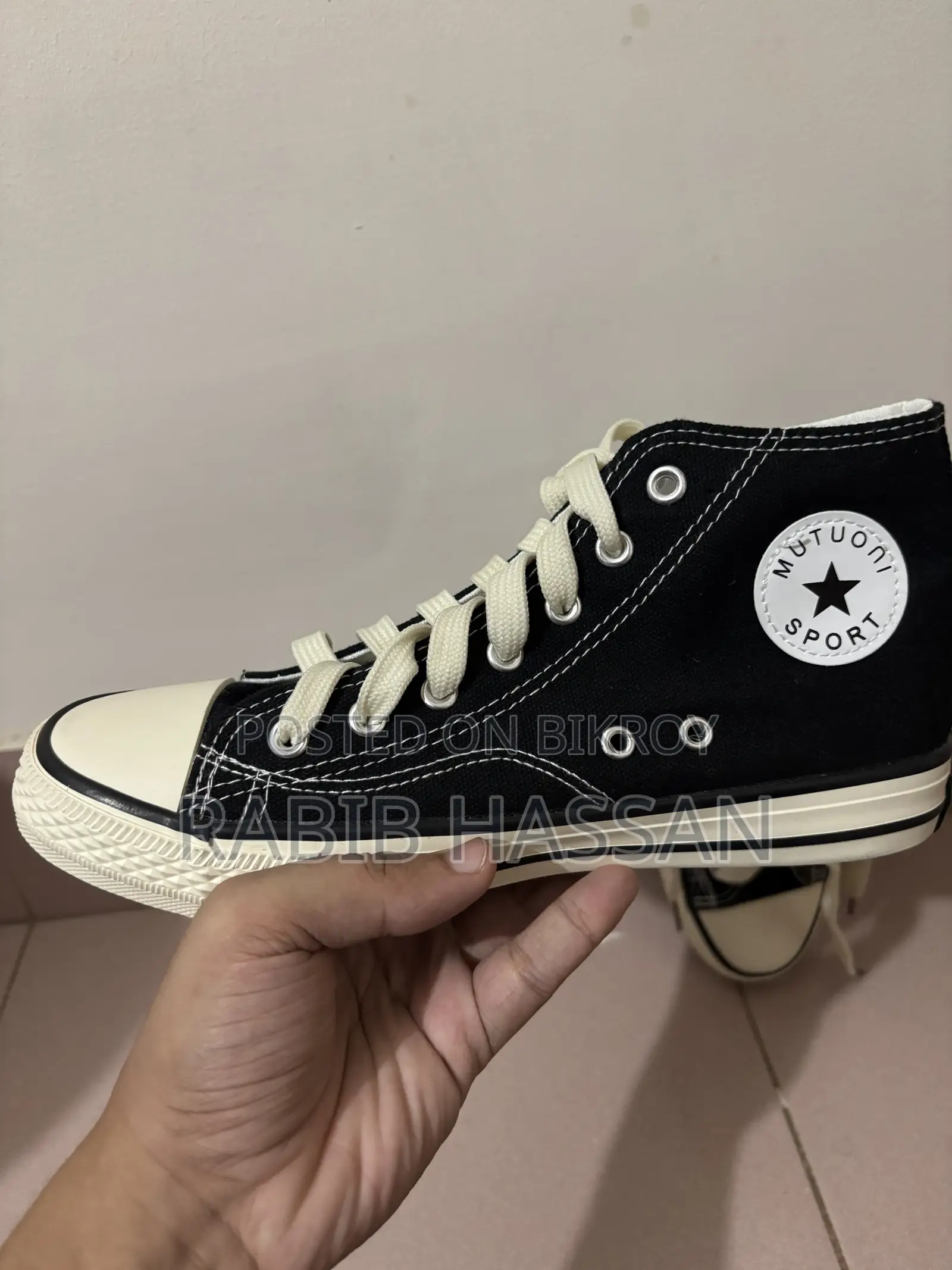 Brand New High Top Converse Sneakers Size 39