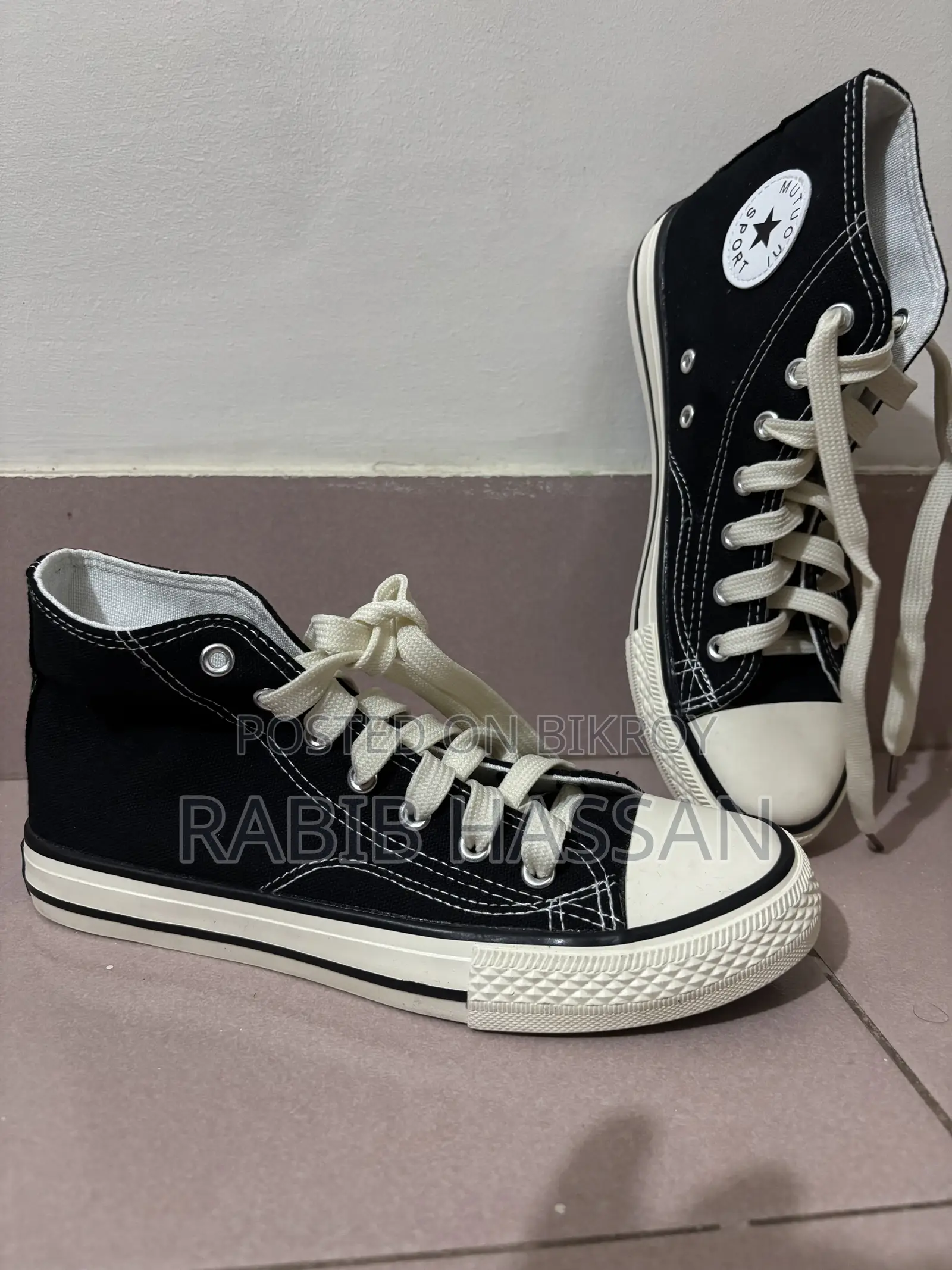 Brand New High Top Converse Sneakers Size 39