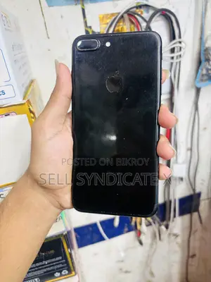 Apple iPhone 7 Plus 32 GB Black